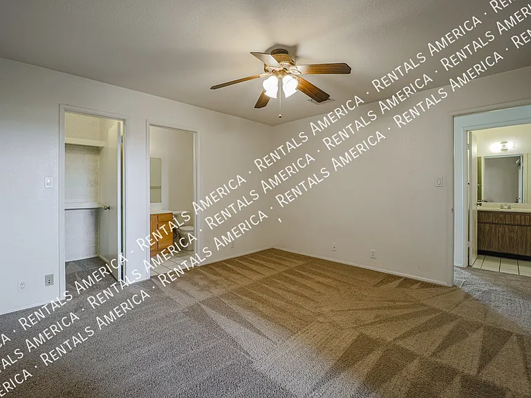 317 W Hononegh Dr #5 — Photo 21