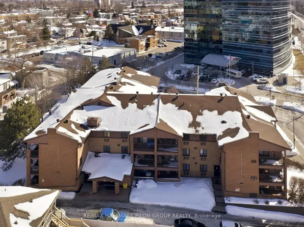 316 Savard Ave #206, Ottawa, ON K1L 7S2