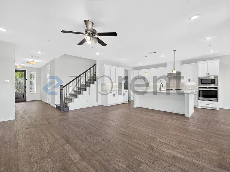 205 Somerset Dr — Photo 7