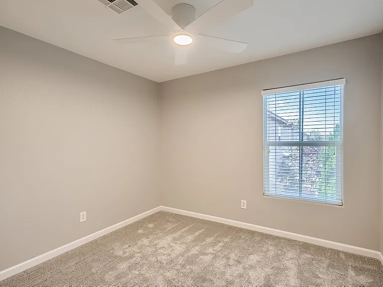 25 Red Oak Canyon St #1 — Photo 17