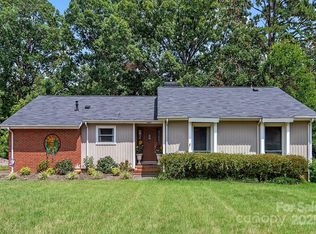 5922 Sullins Rd, Charlotte, NC 28214