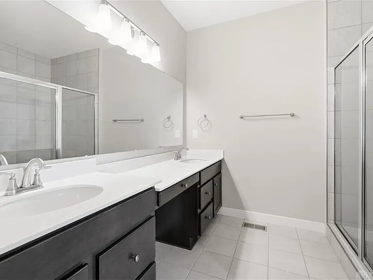 7241 Otley Dr — Photo 38