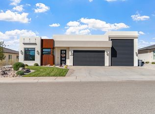 3087 E Fuchsia Dr, Saint George, UT 84790