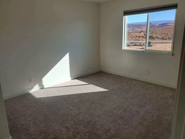 440 S Riverbed Dr — Photo 7