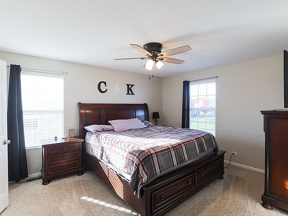 5th image of 840 Manke Ln