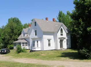319 Enfield Rd, Lincoln, ME 04457