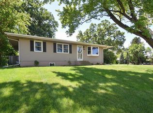 5750 Hackmann Ave NE, Fridley, MN 55432