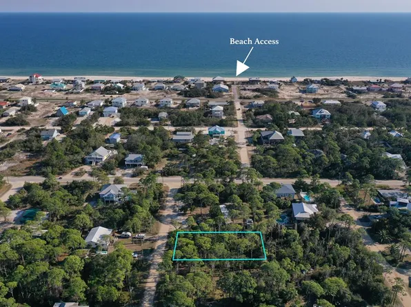 308 Howell St, Eastpoint, FL 32328