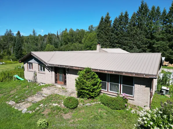 8111 County Road 503, Minden Hills, ON K0M 2A1