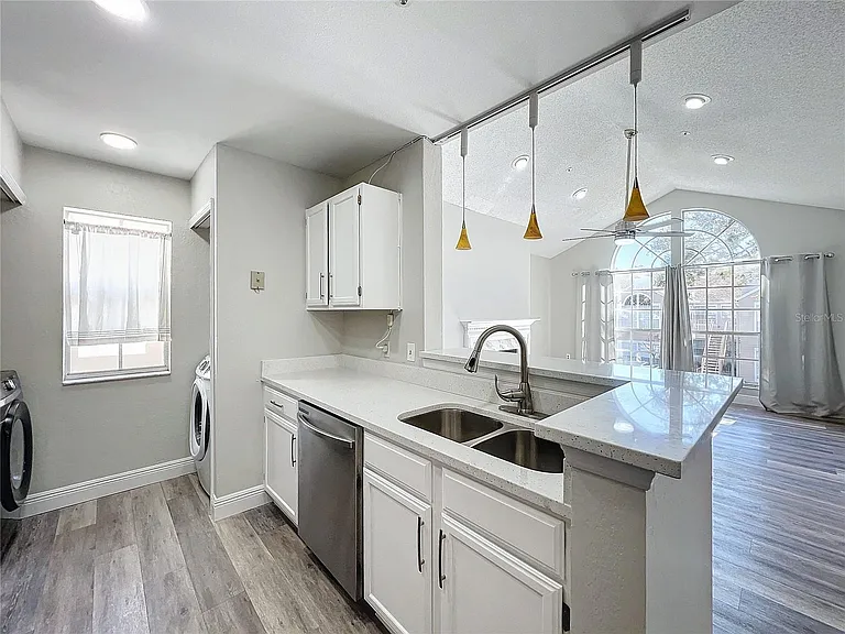 665 Youngstown Pkwy #264 — Photo 30