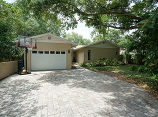 2809 W Thornton Ave, Tampa, FL 33611