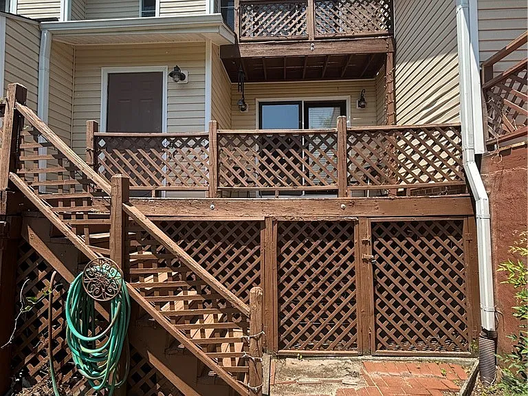 457 Lands End Rd — Photo 10