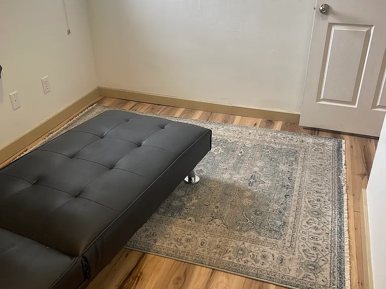 339 Market St #4 — Photo 6