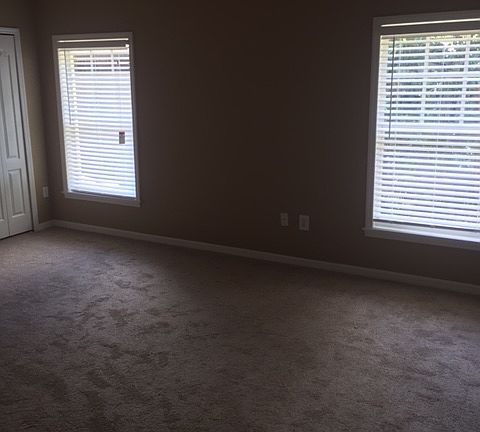 5th image of 1642 E Concord St #3