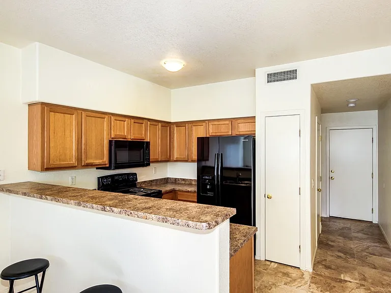 1251 E Weimer Cir #43 — Photo 16