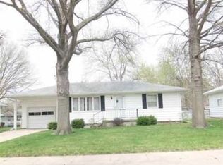 1612 Washington St, Beatrice, NE 68310
