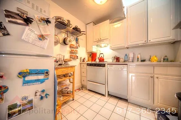 Rented by Metropolitan Realty | media 12