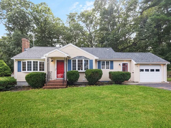 55 Fisher Rd, Weymouth, MA 02190