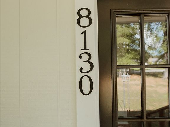 2nd image of 8130 Sorrel Ln