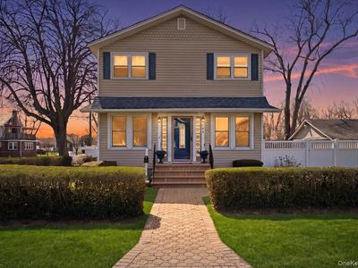 197 S 4th Street, Lindenhurst, NY, 11757