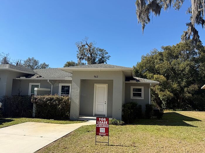 1st image of 963 Beau Ct