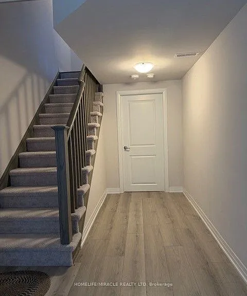 585 Colborne St #513 — Photo 21