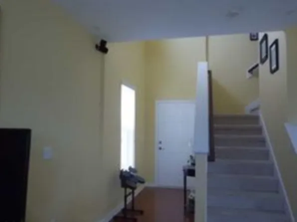 2328 Caney Wood Ct, Jacksonville, FL 32218