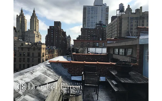 Rented by Douglas Elliman | media 7