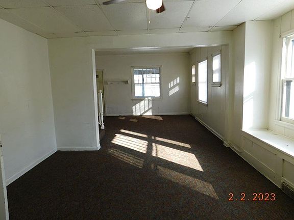 2nd image of 408 W 2nd St