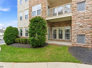 2 Waterman Ln BLDG 2 #203, Hillsborough Twp., NJ 08844