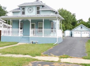 727 W Perry St, Belvidere, IL 61008