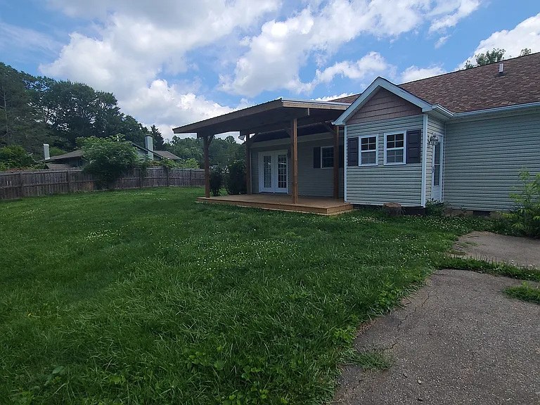 11 Smith Graveyard Rd — Photo 13