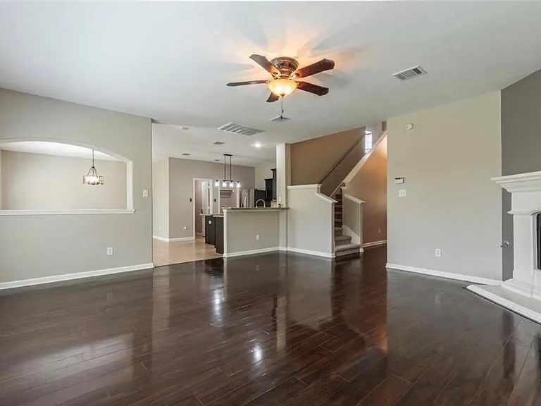 2535 Flycatcher Cove Dr — Photo 2