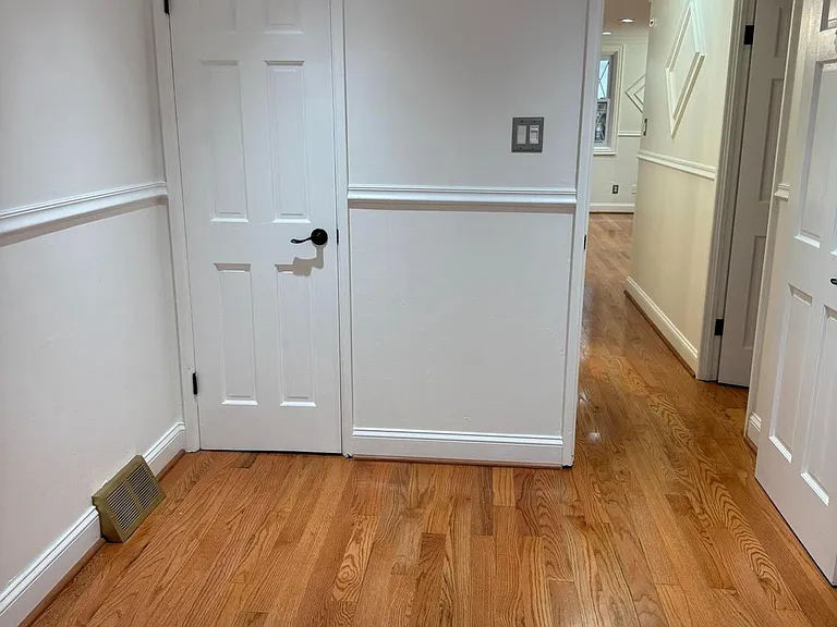 3658 Genesee Dr — Photo 26