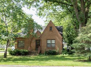 841 8th St, Green Bay, WI 54304