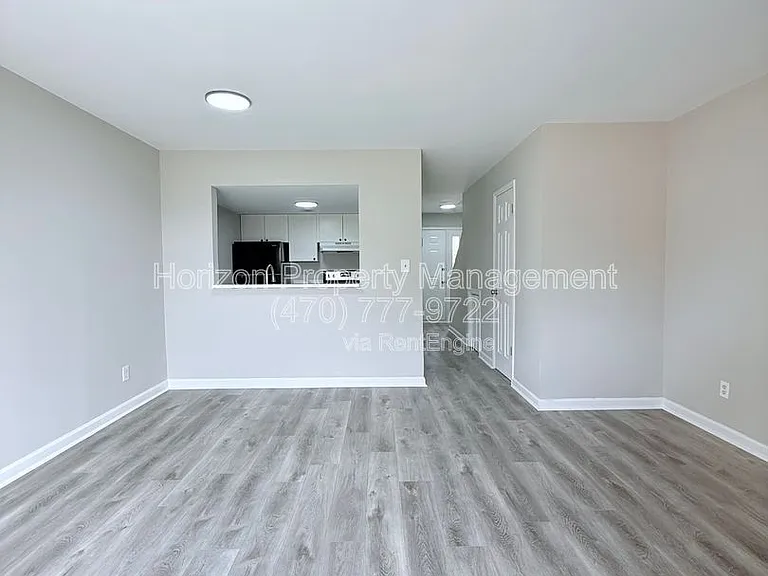 3730 Old Flowery Branch Rd #J5 — Photo 7
