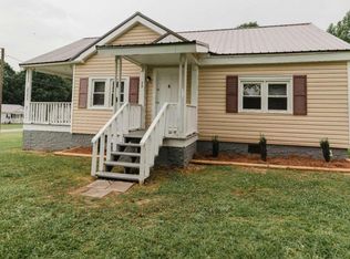 75 Armstrong Dr, Carrollton, GA 30117