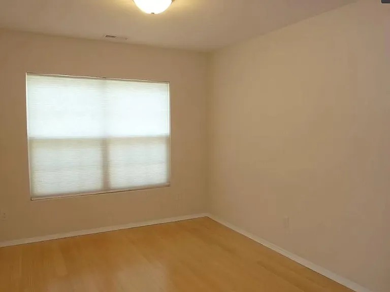 1737 Whirlaway Ct — Photo 11