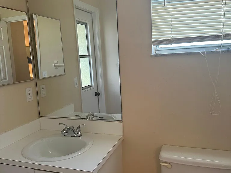 2426 SE Addison St — Photo 12