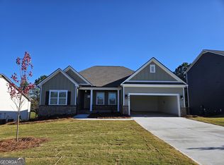 447 Banff Dr, Winder, GA