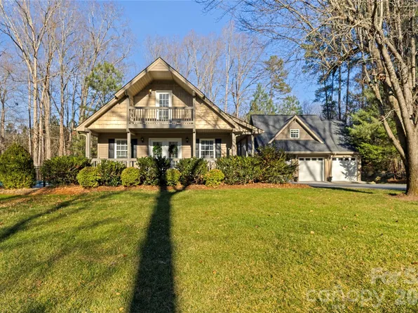 111 Lake Rd, Stanley, NC 28164