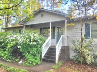 285 Fairlane Dr, Athens, GA 30607