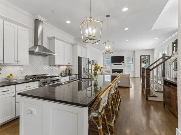 916 Montrose Ave #A, Nashville, TN 37204