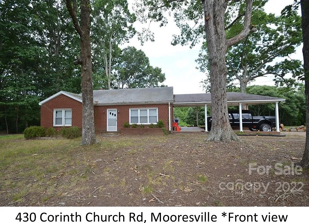 3 bed, 1.5 bath, 1323 sqft, $1,875 — Photo 1