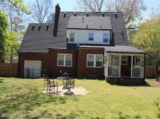 1014 W Rowan St, Fayetteville, NC 28305