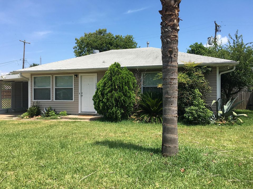 1st image of 120 Dolphin Ave