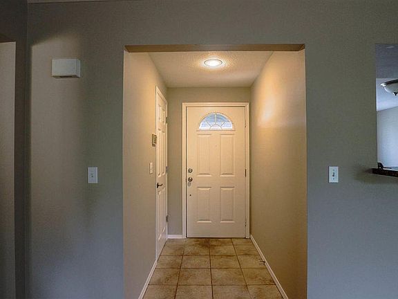 2nd image of 2518 NE 83rd Way
