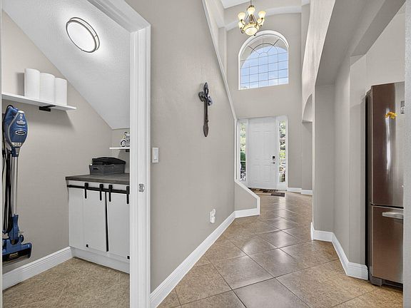 4th image of 17186 76th Street N
