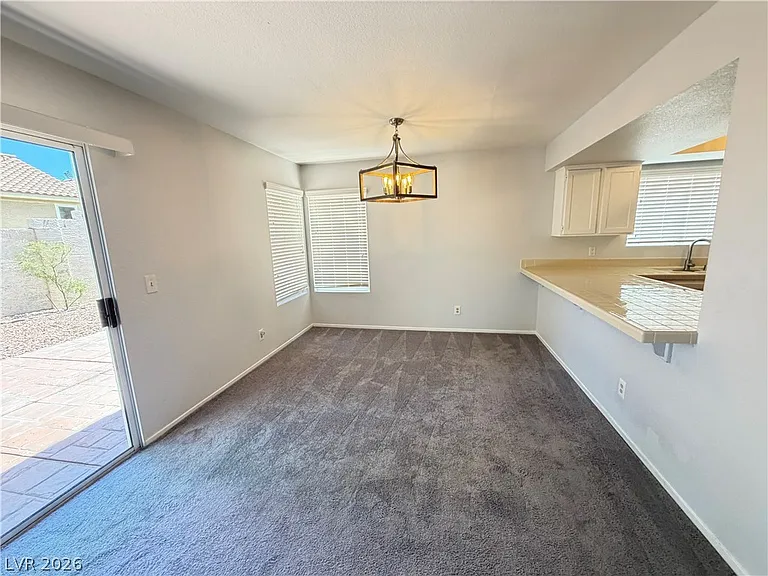 2320 Babcock Dr — Photo 10