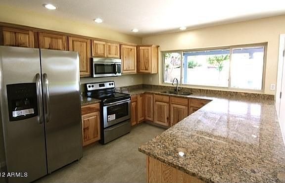 5th image of 11232 N 50th Ln